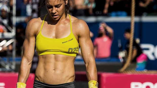 Why-CrossFit-Girls-Are-Stronger-Than-You